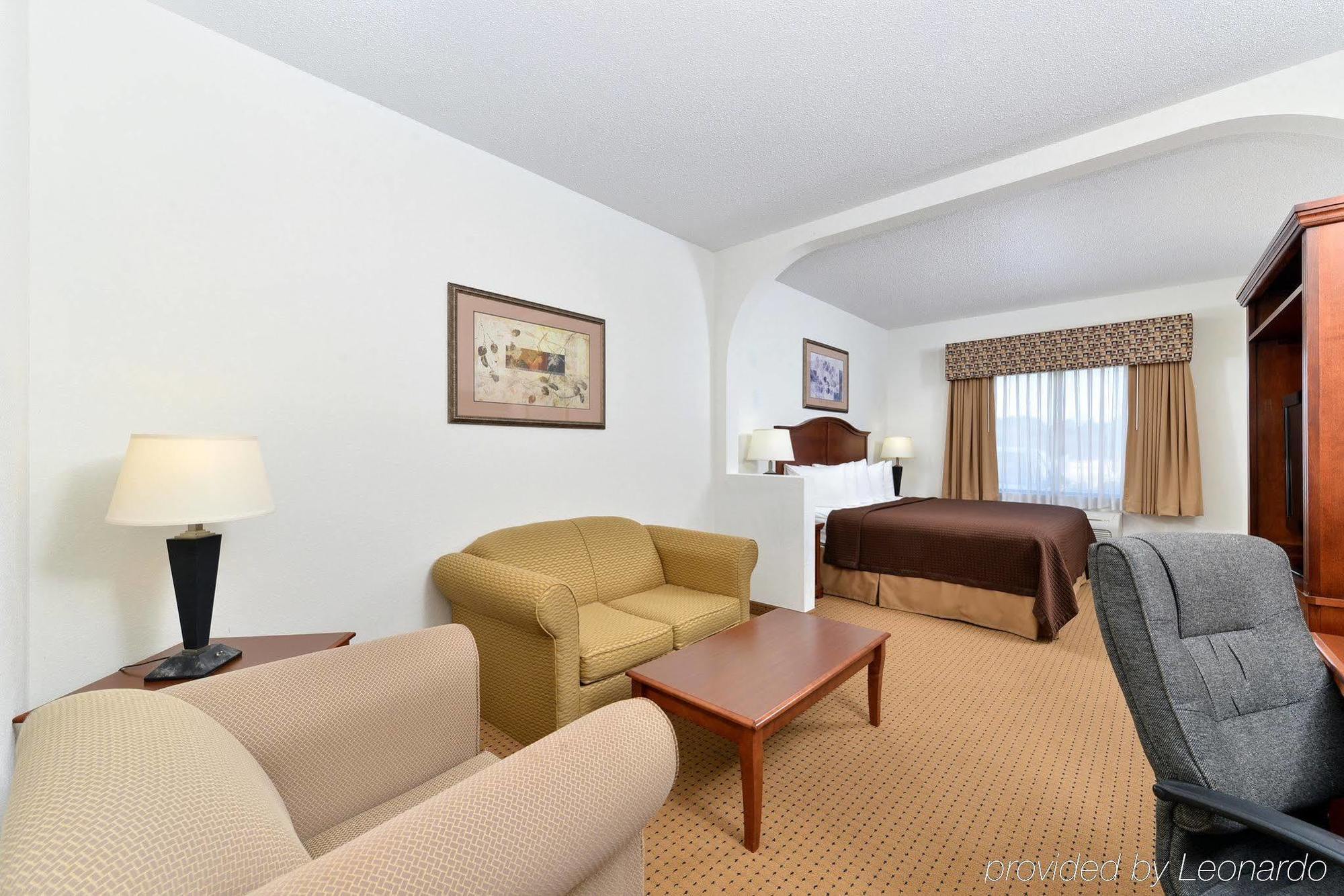 Red Roof Inn & Suites Carrollton, Ga - West Georgia Екстериор снимка